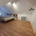 3-zimmer-wohnung, Kueche, Bad Naehe Bahnhof *